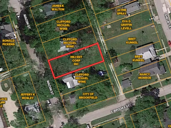 212 Macon St, Brookfield, MO 64628