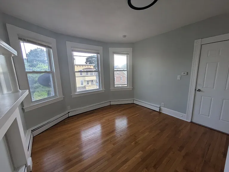 479 Putnam St #O3R — Photo 13