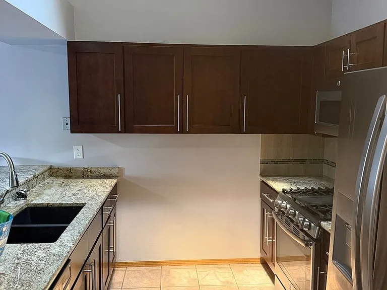 6471 Jonathan Ct — Photo 10
