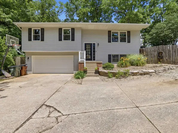 4078 N Brookwood Dr, Bloomington, IN 47404