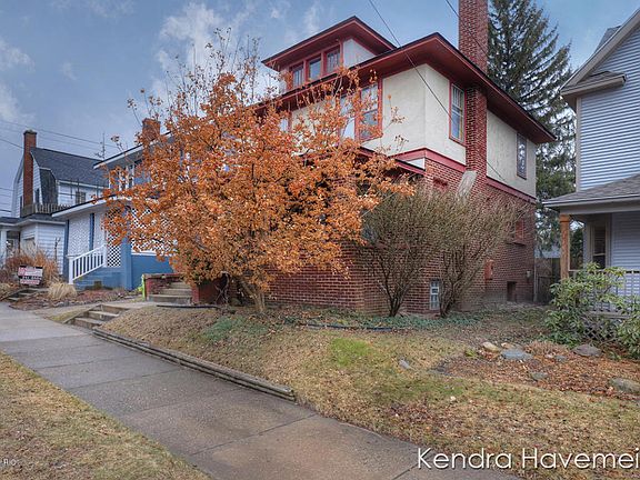 3rd image of 551 Norwood Ave SE