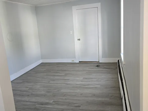 91-93 Chandler St #1, Nashua, NH 03064