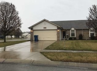 4022 Cobblestone Cv, New Haven, IN 46774