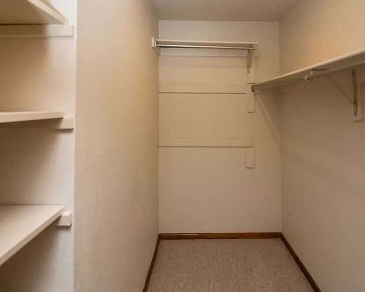 1937 Connecticut Dr — Photo 22