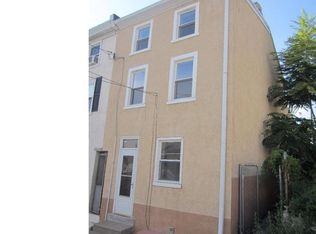 192 Conarroe St, Philadelphia, PA 19127