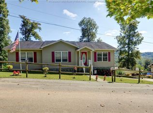 40 Wildberry Dr, Charleston, WV 25312