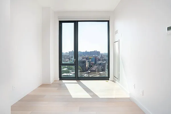 Rented by Cyberapts Management | media 10