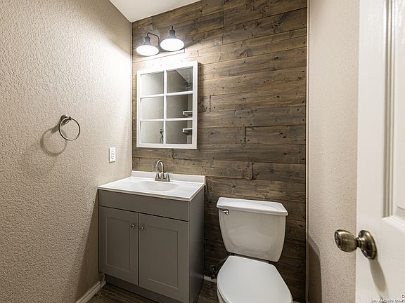 4th image of 3640 San Patricio