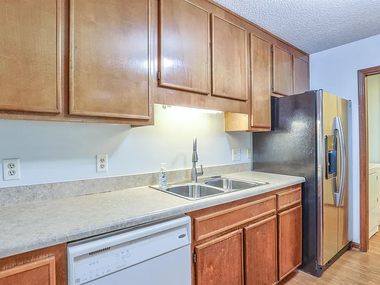 1609 Willow Bend Way #A — Photo 12