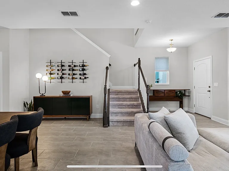 734 Rivington Ave — Photo 7