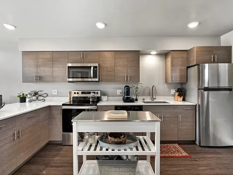 1882 Front St #301 — Photo 1