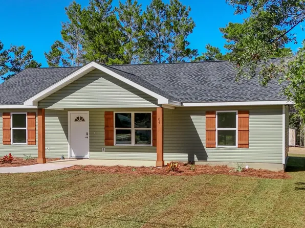 84 W Oleander Ave, Defuniak Springs, FL 32433