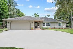 4th image of 5901 Piney Court