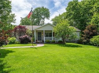 145 Elmbrook Rd, Beaver Falls, PA 15010