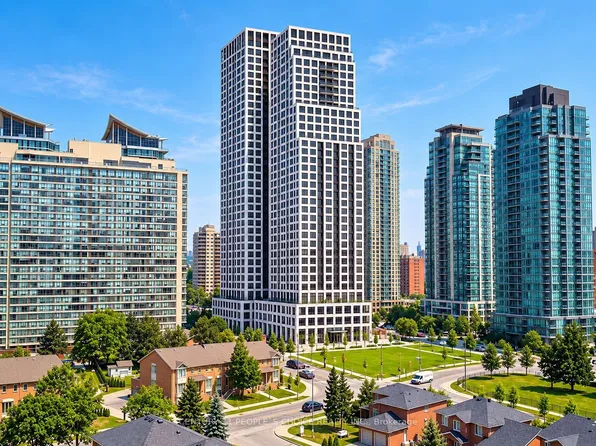 30 Elm Dr W, Mississauga, ON