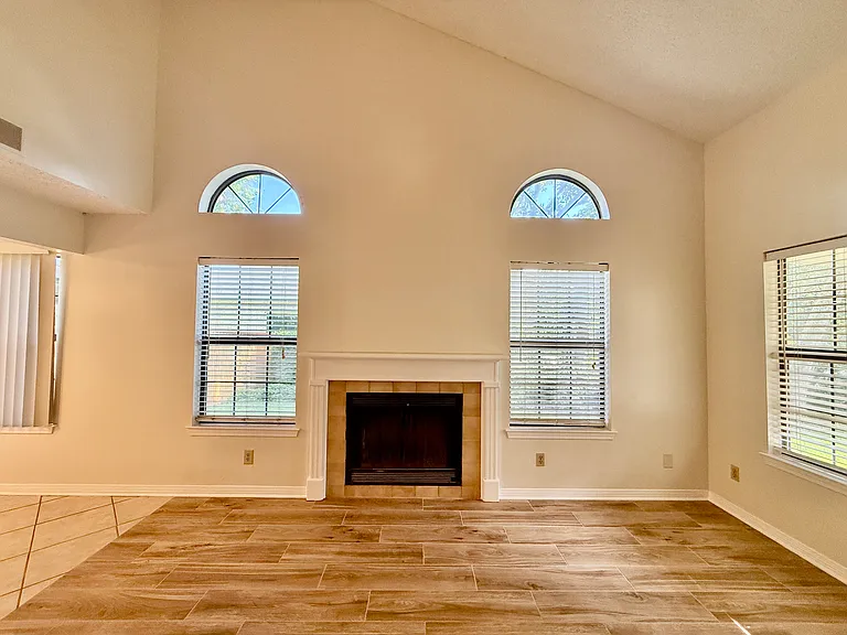 1516 Portside Dr — Photo 4