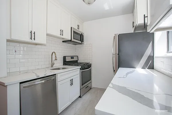 Sold by Abacus Properties | media 6