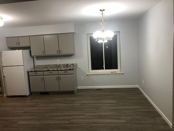 3rd image of 8842 Norman Ave
