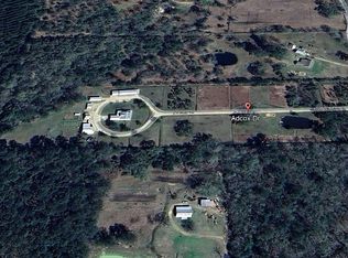 56720 Adcox Dr, Bogalusa, LA 70427