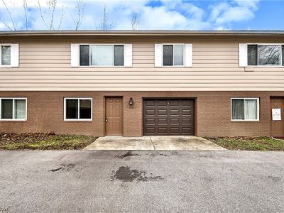 4177-4193 Cottage Grove Rd, Uniontown, OH, 44685