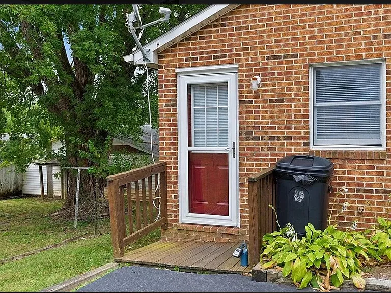 111 Miller St #A — Photo 11