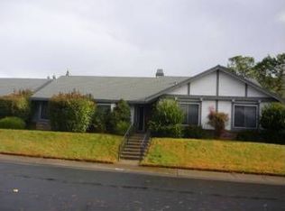 1391 Sun Tree Dr, Roseville, CA 95661