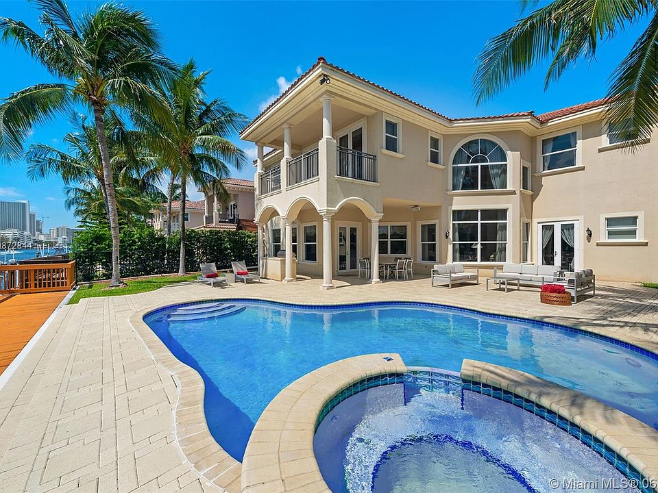 1st image of 1545 Windjammer Way