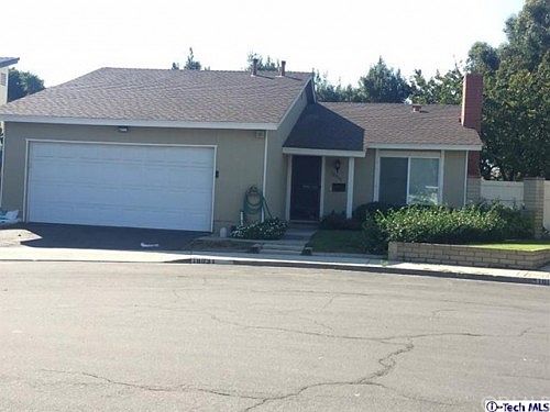 2nd image of 18031 Upperlake Cir