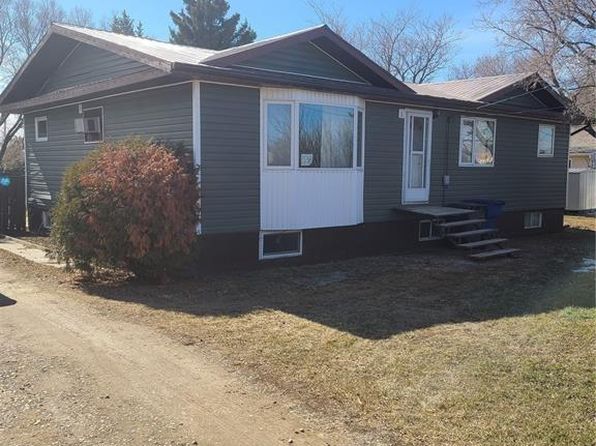 Carlyle SK Single Family Homes For Sale - 23 Homes | Zillow