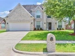 1621 N Yellowstone Dr, Deer Park, TX 77536