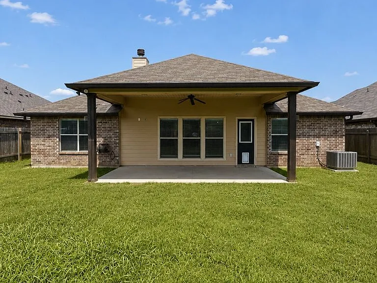 2353 Tallgrass Cir — Photo 10