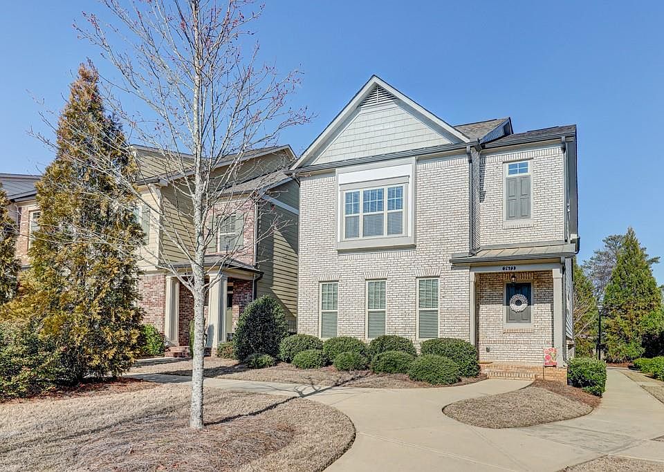 1st image of 2673 Telfair Ln SE