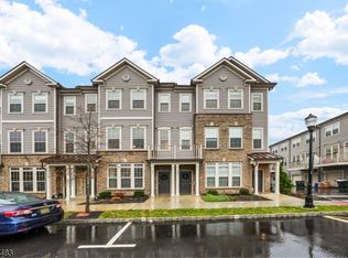 101 Robeson St, Somerville, NJ 08876