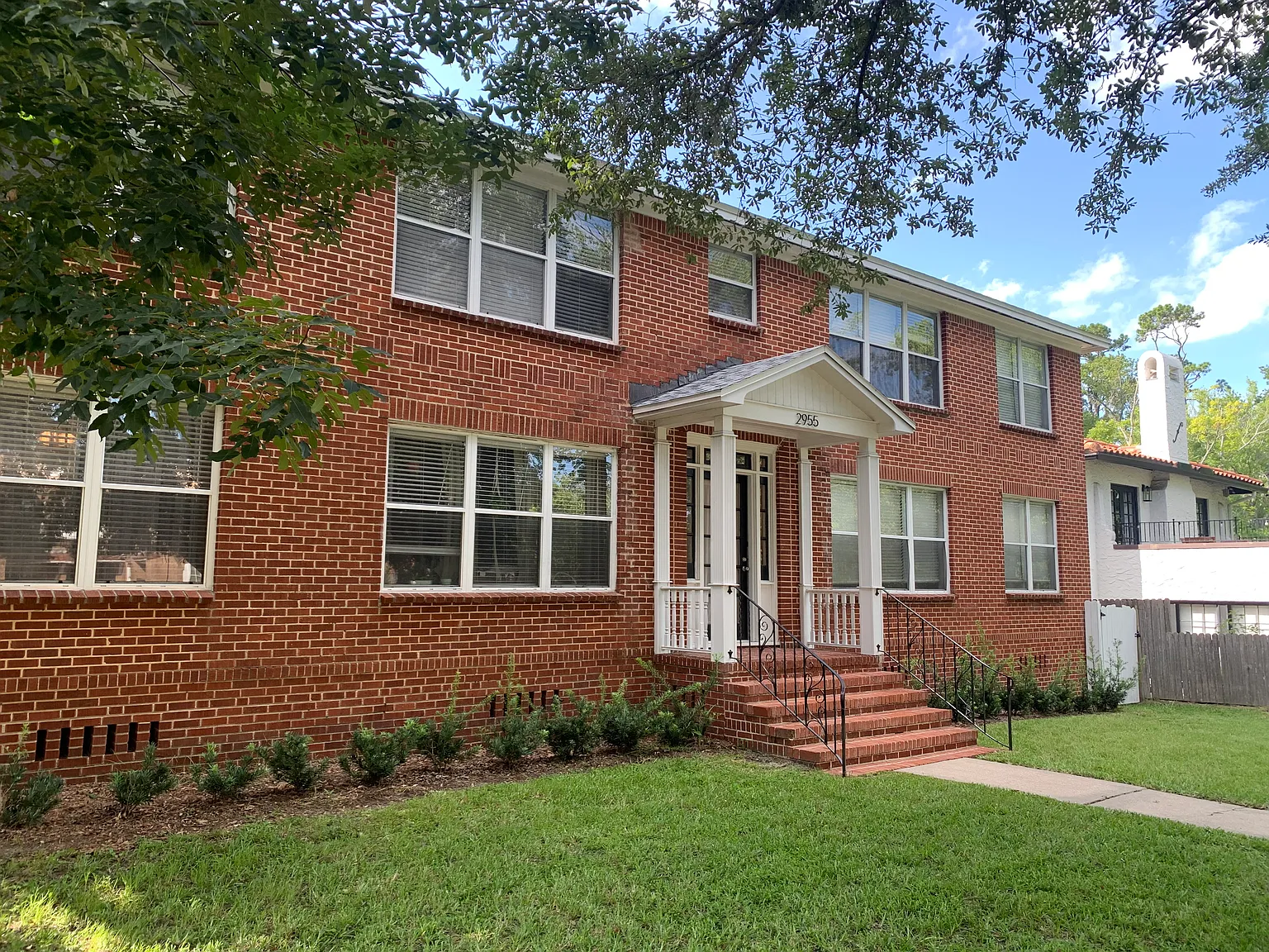 2 bed, 1156 sqft, $1,595 — Photo 1
