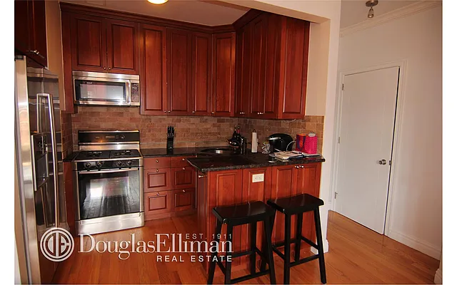 Rented by Douglas Elliman | media 6
