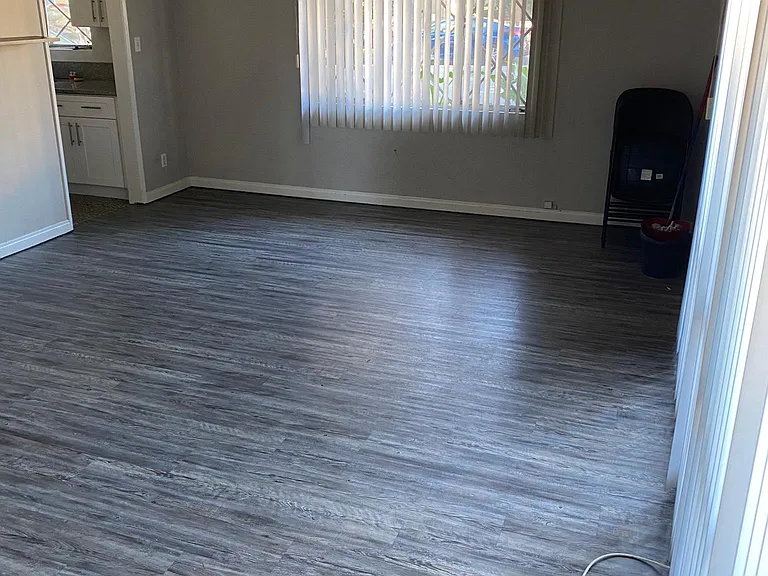 112 N Mar Vista Ave — Photo 9