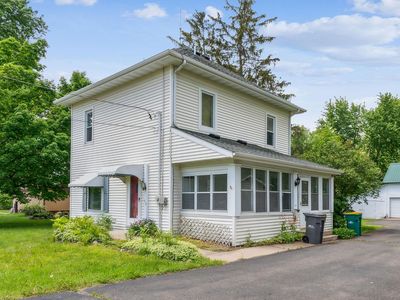 215 W State St, Dresser, WI, 54009