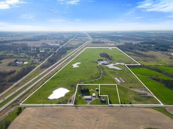 1345 Legend Ln, Alexandria, OH 43001