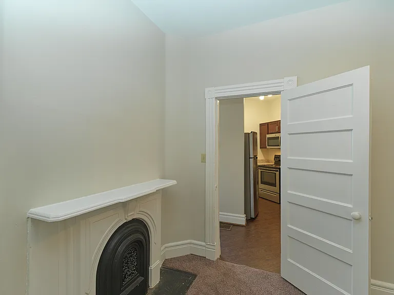 1204 E Broadway #1 — Photo 6