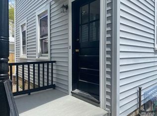 2 Franklin Ave, Sea Cliff, NY 11579