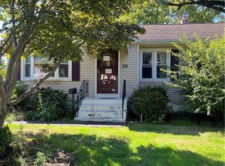 115 Cooper Rd, West Haven, CT 06516
