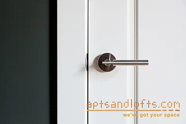 Rented by aptsandlofts.com