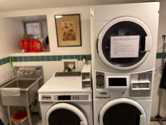 Rented by Daniel Gale Sotheby's International Realty | media 5