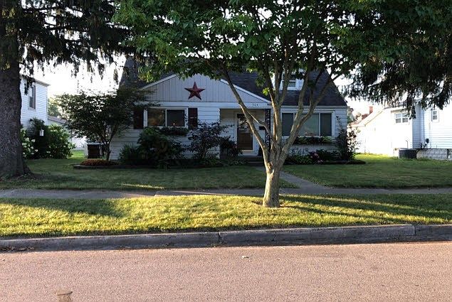 1st image of 304 Clinton Ave