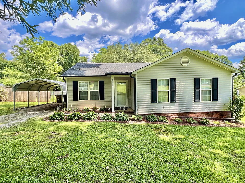 2113 Waxhaw Indian Trail Rd