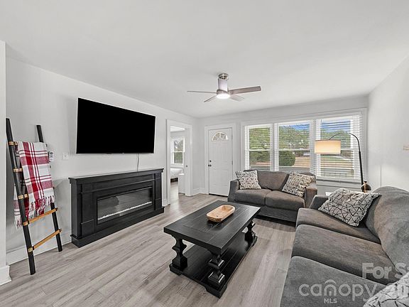 5th image of 36141 Palestine Rd