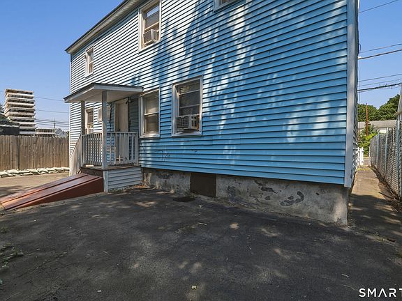 5th image of 45 Columbia St