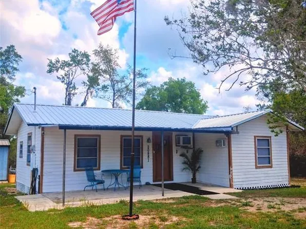20881 SE 142nd Pl, Umatilla, FL 32784