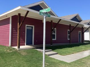 2101 Lions Ln, Commerce, TX 75428