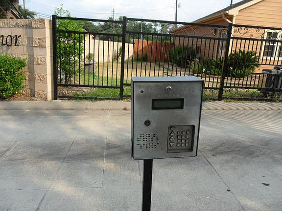 3rd image of 414 San Julio Dr